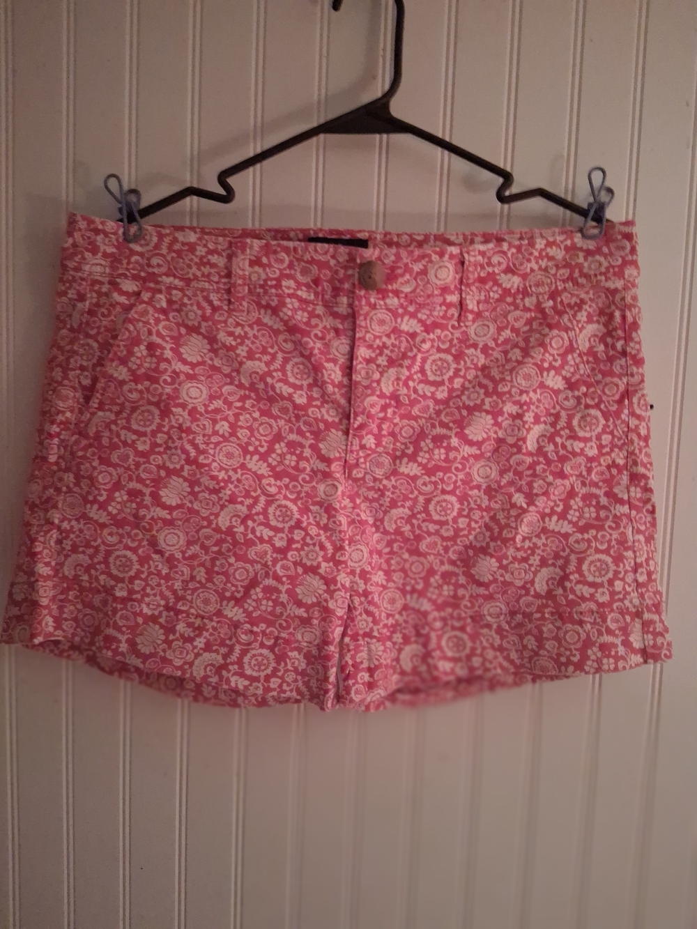 American Eagle Outfitters Pink Floral Bermuda Shorts